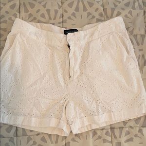 White eyelet shorts size 6